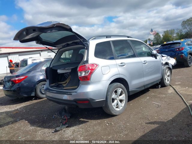 Photo 3 VIN: JF2SJADC0FH425553 - SUBARU FORESTER 