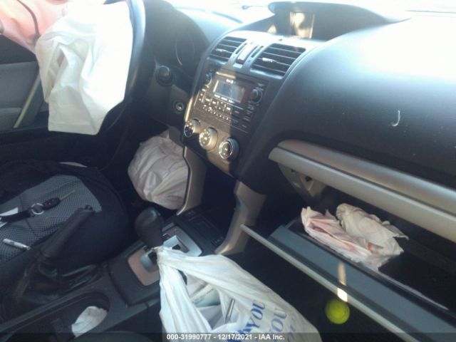 Photo 4 VIN: JF2SJADC0FH562279 - SUBARU FORESTER 