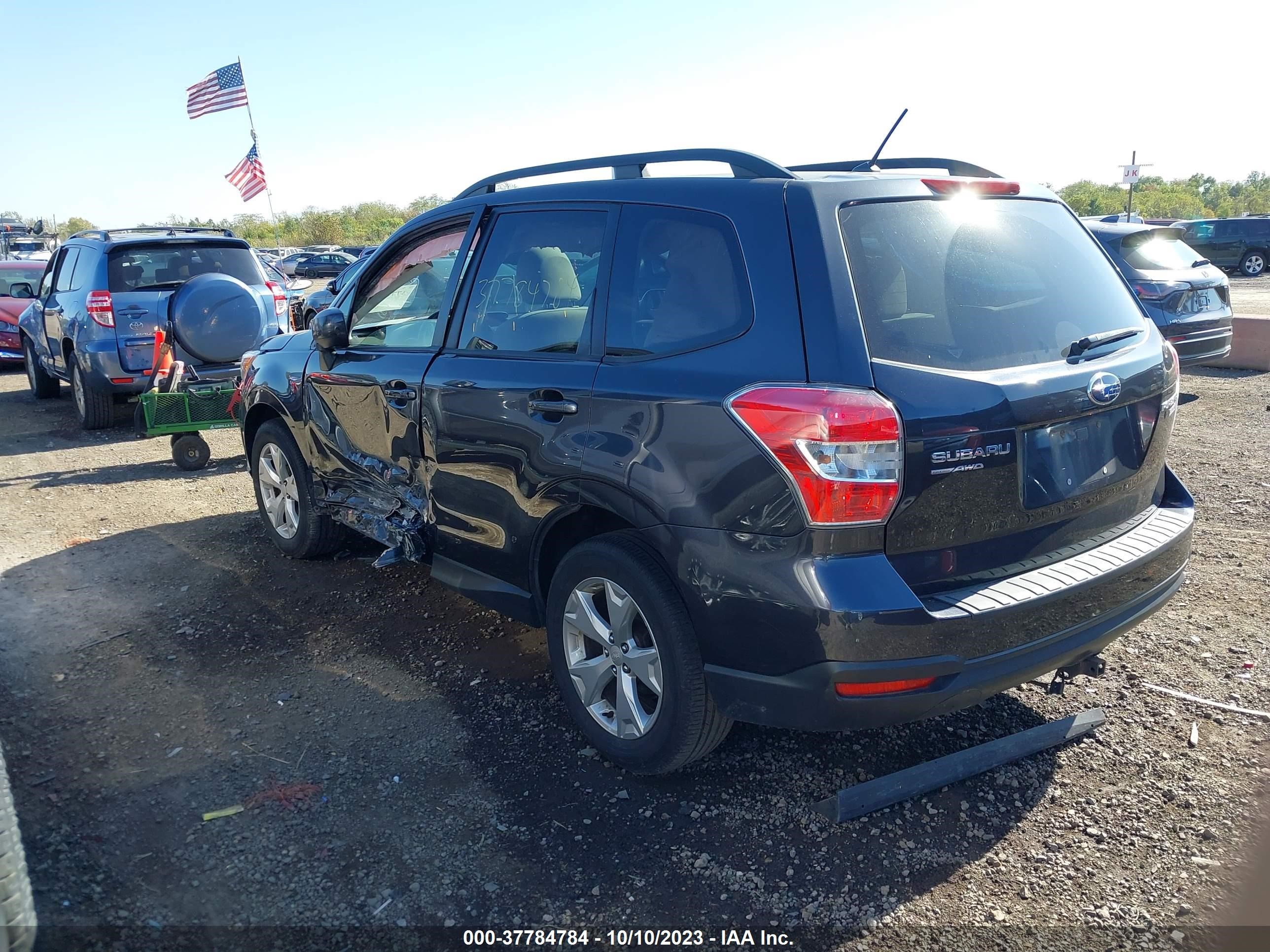 Photo 2 VIN: JF2SJADC0FH572374 - SUBARU FORESTER 