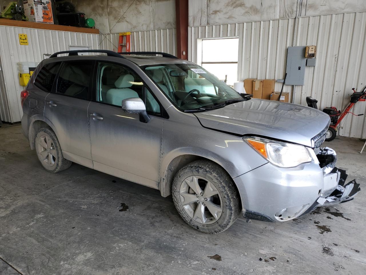 Photo 3 VIN: JF2SJADC0FH808165 - SUBARU FORESTER 