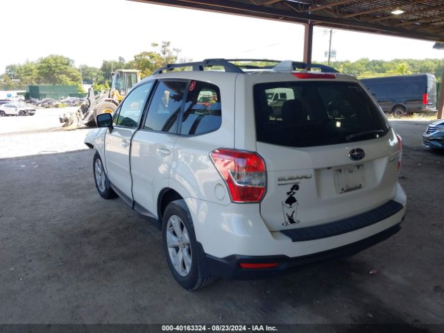 Photo 2 VIN: JF2SJADC0GH421844 - SUBARU FORESTER 