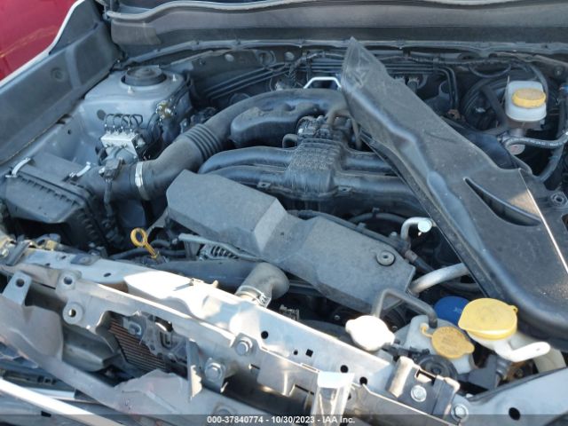 Photo 9 VIN: JF2SJADC1GH548411 - SUBARU FORESTER 