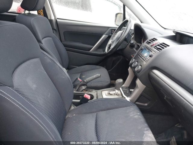 Photo 4 VIN: JF2SJADC2FH513357 - SUBARU FORESTER 