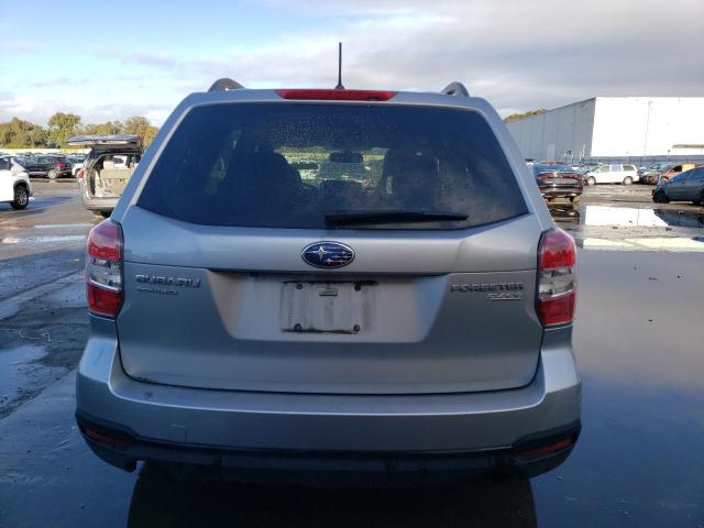 Photo 5 VIN: JF2SJADC2FH568763 - SUBARU FORESTER 