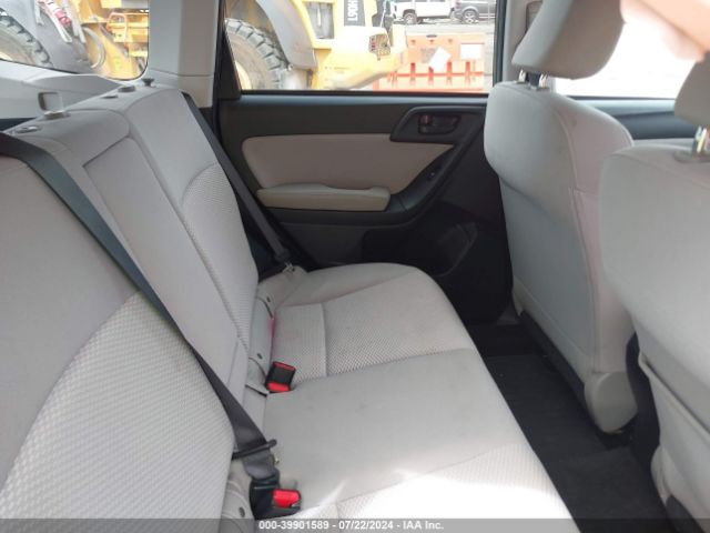 Photo 7 VIN: JF2SJADC2GH409310 - SUBARU FORESTER 