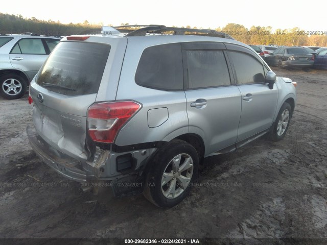 Photo 3 VIN: JF2SJADC2GH425345 - SUBARU FORESTER 