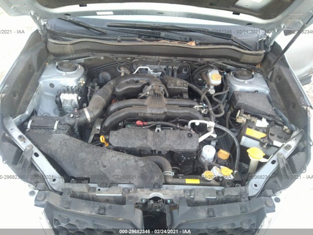 Photo 9 VIN: JF2SJADC2GH425345 - SUBARU FORESTER 