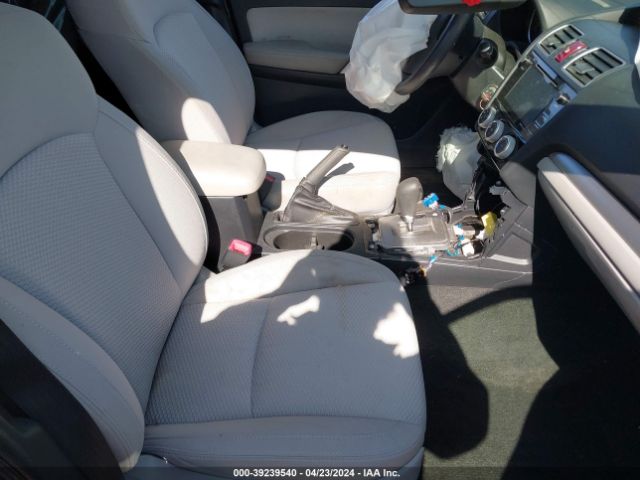 Photo 4 VIN: JF2SJADC2GH485707 - SUBARU FORESTER 