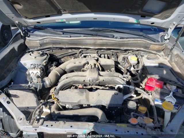 Photo 9 VIN: JF2SJADC2GH517300 - SUBARU FORESTER 