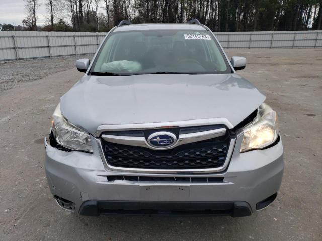 Photo 4 VIN: JF2SJADC2GH546456 - SUBARU FORESTER 