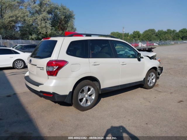 Photo 3 VIN: JF2SJADC3FH482300 - SUBARU FORESTER 