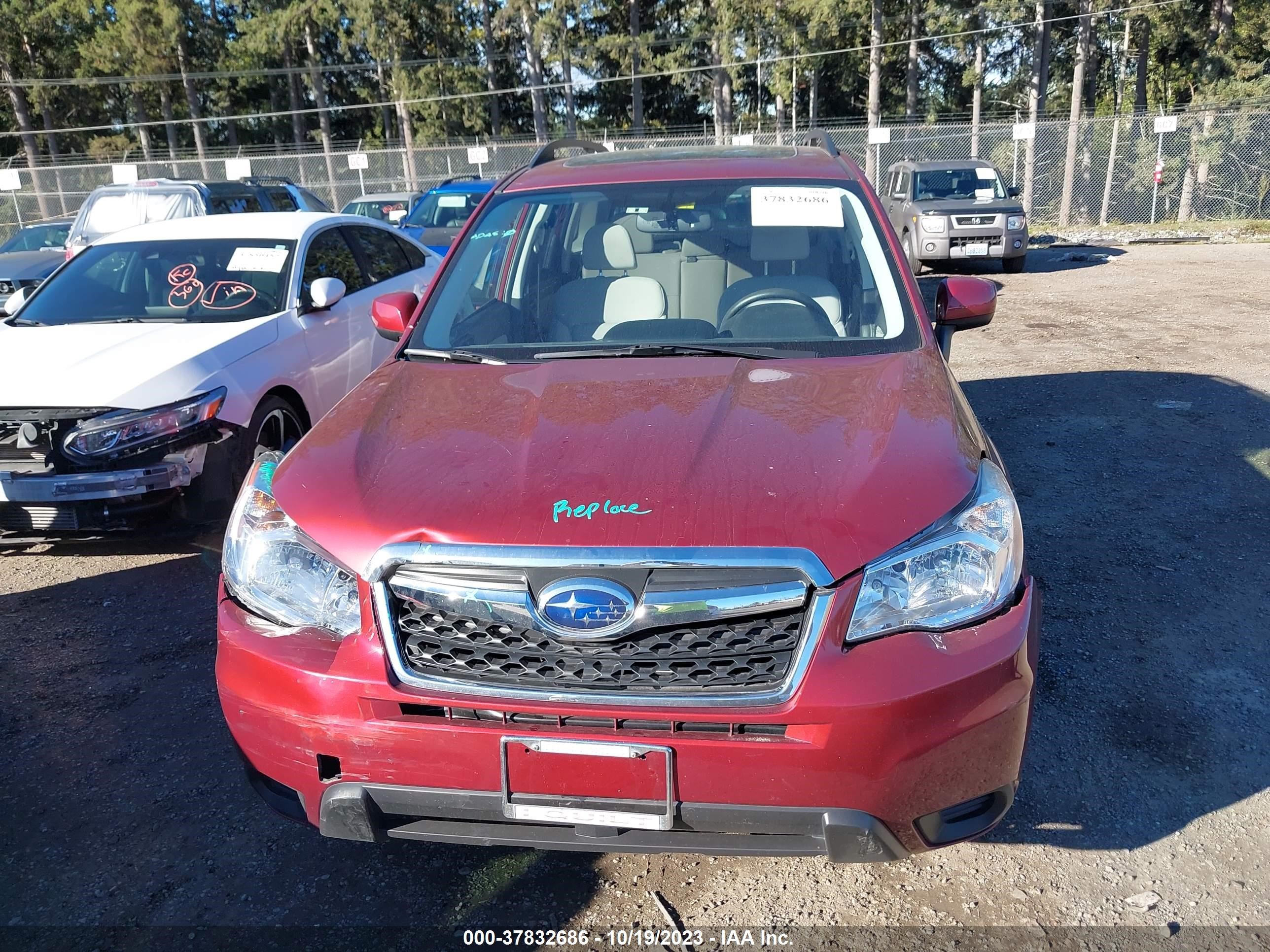 Photo 11 VIN: JF2SJADC3FH565774 - SUBARU FORESTER 