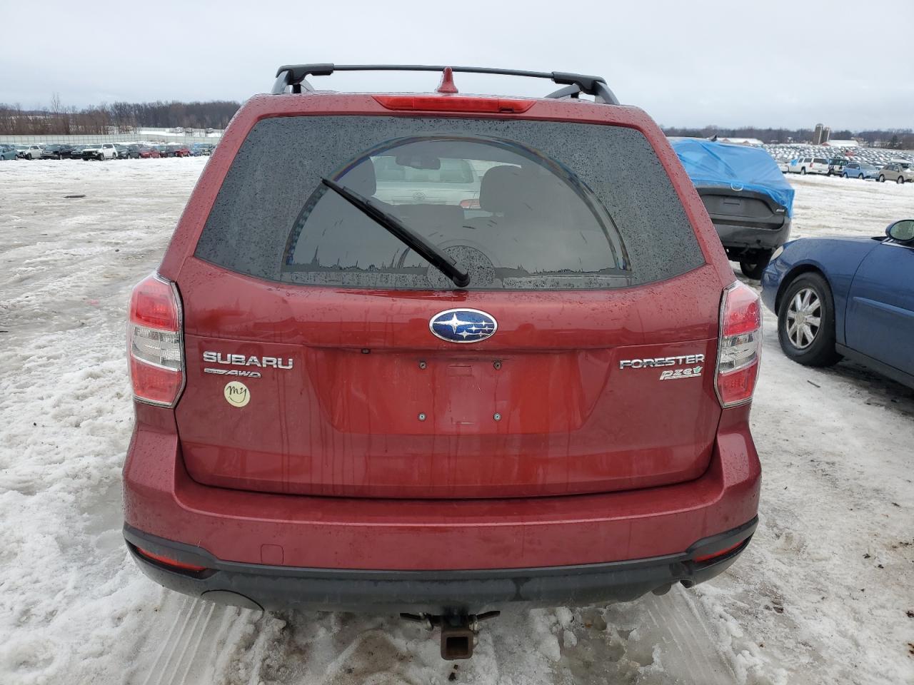 Photo 5 VIN: JF2SJADC3GH412166 - SUBARU FORESTER 