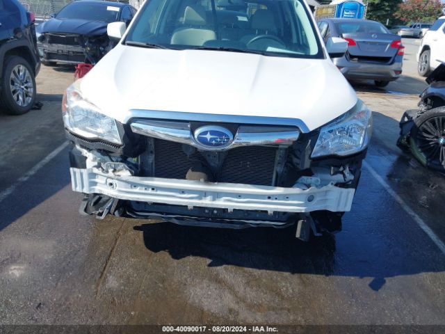 Photo 5 VIN: JF2SJADC3GH540942 - SUBARU FORESTER 