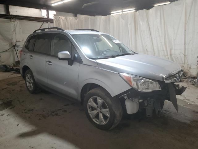 Photo 3 VIN: JF2SJADC4FH405421 - SUBARU FORESTER 