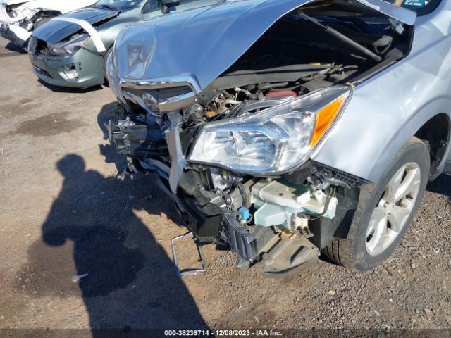 Photo 5 VIN: JF2SJADC4GH508632 - SUBARU FORESTER 