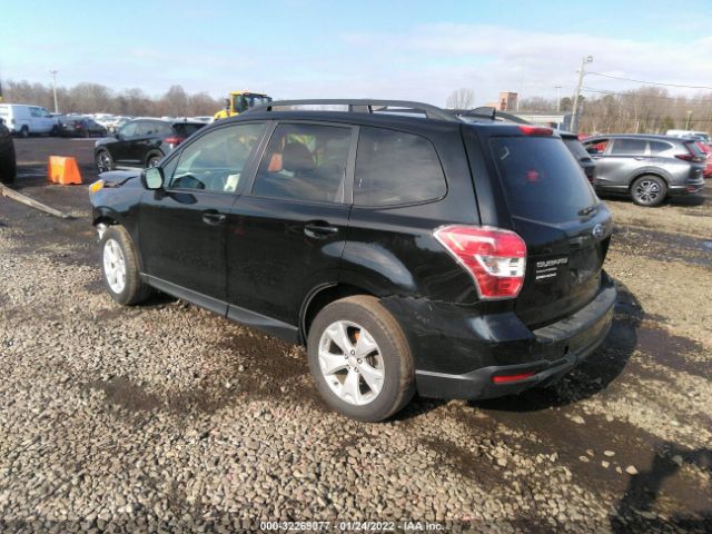 Photo 2 VIN: JF2SJADC4GH524300 - SUBARU FORESTER 