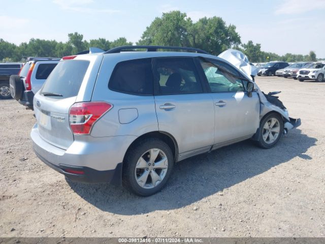 Photo 3 VIN: JF2SJADC4GH565686 - SUBARU FORESTER 