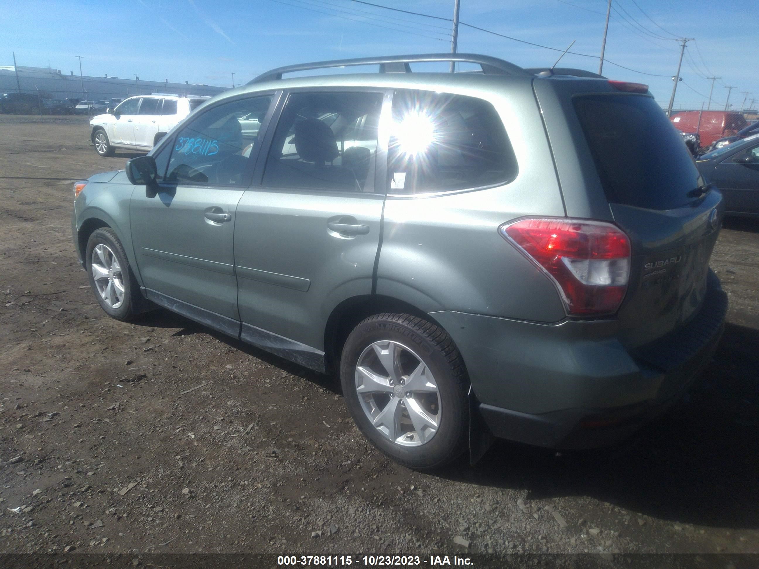 Photo 2 VIN: JF2SJADC5FH418209 - SUBARU FORESTER 