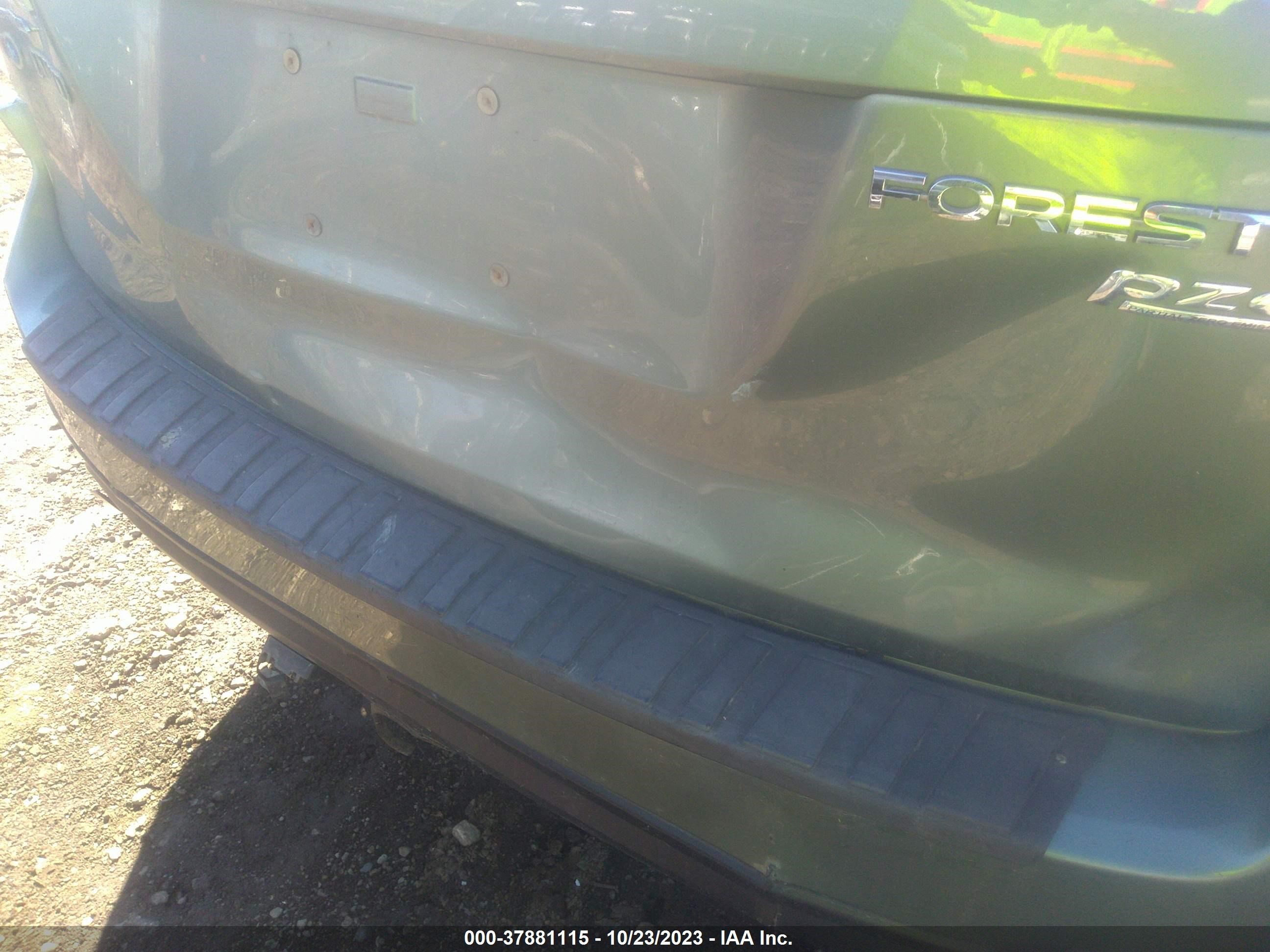 Photo 5 VIN: JF2SJADC5FH418209 - SUBARU FORESTER 