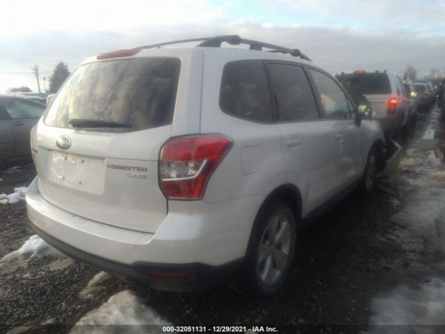 Photo 3 VIN: JF2SJADC5FH820893 - SUBARU FORESTER 