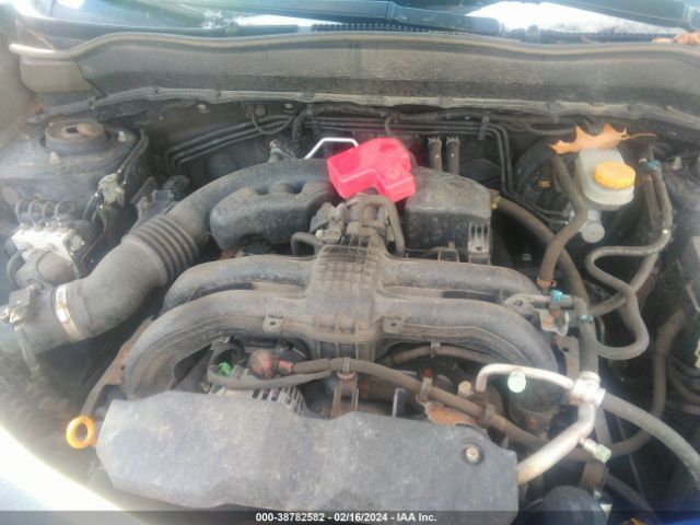 Photo 9 VIN: JF2SJADC5GH496488 - SUBARU FORESTER 