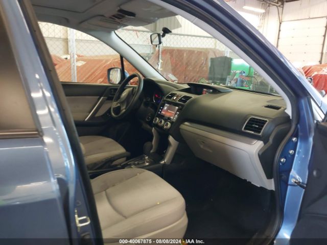 Photo 4 VIN: JF2SJADC5GH507425 - SUBARU FORESTER 