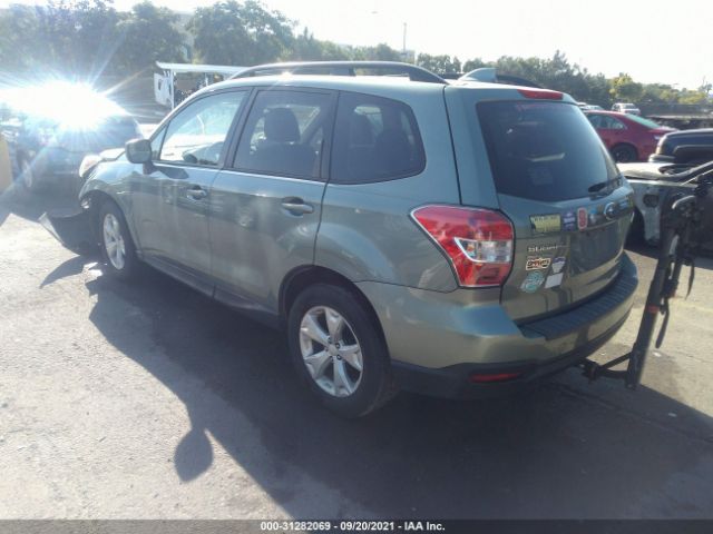 Photo 2 VIN: JF2SJADC5GH562327 - SUBARU FORESTER 