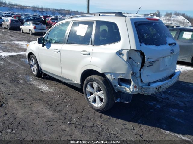 Photo 2 VIN: JF2SJADC6FH561380 - SUBARU FORESTER 