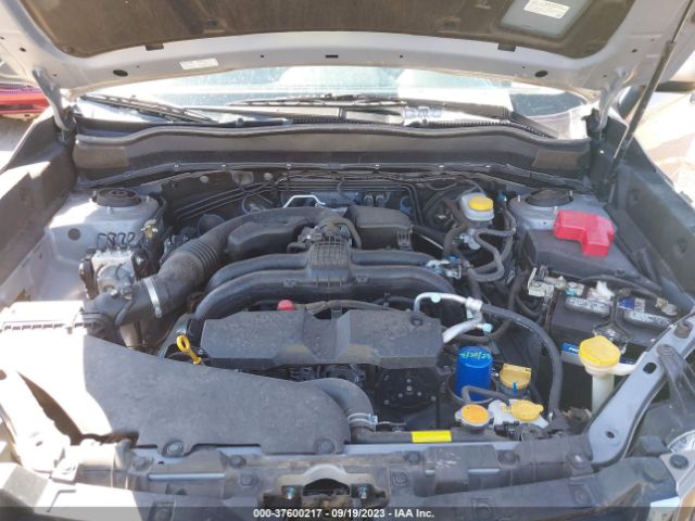 Photo 9 VIN: JF2SJADC6FH593598 - SUBARU FORESTER 