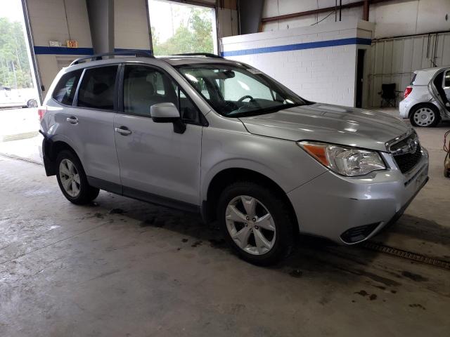 Photo 3 VIN: JF2SJADC6GH423243 - SUBARU FORESTER 2 