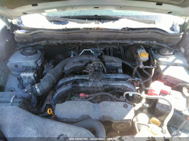 Photo 9 VIN: JF2SJADC6GH427129 - SUBARU FORESTER 