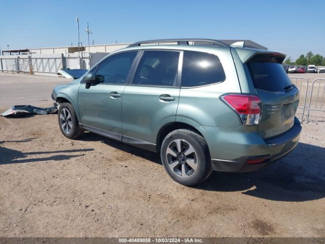 Photo 2 VIN: JF2SJADC6HH551211 - SUBARU FORESTER 