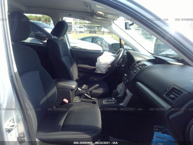 Photo 4 VIN: JF2SJADC7FH460610 - SUBARU FORESTER 