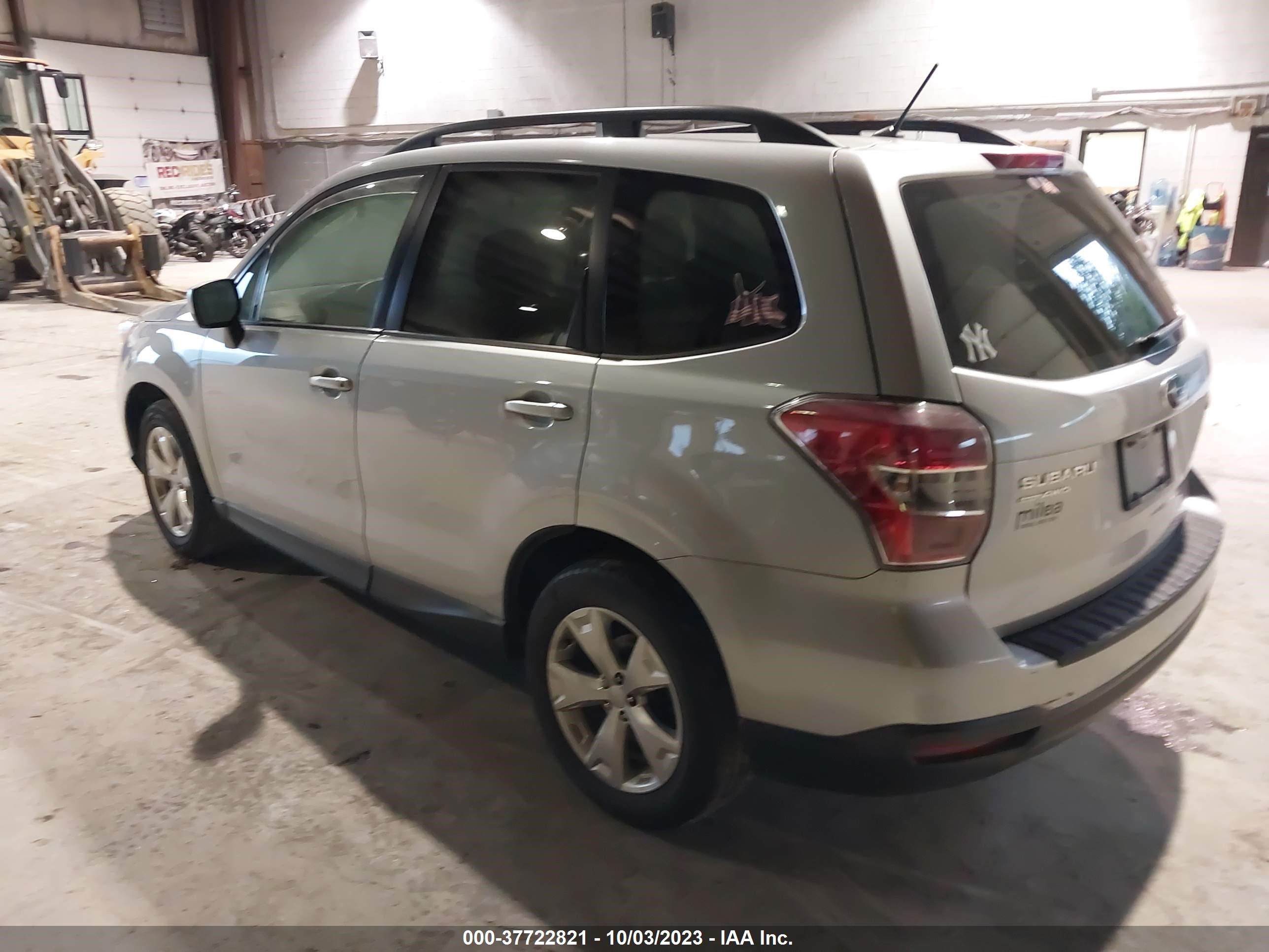 Photo 2 VIN: JF2SJADC7FH475964 - SUBARU FORESTER 