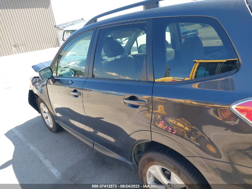 Photo 13 VIN: JF2SJADC7FH505433 - SUBARU FORESTER 