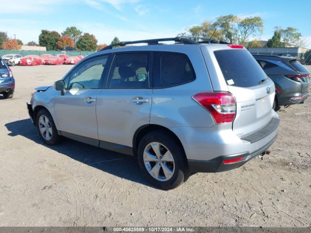 Photo 2 VIN: JF2SJADC7FH817820 - SUBARU FORESTER 