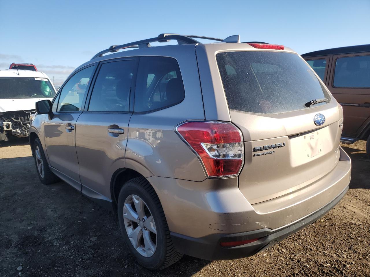 Photo 1 VIN: JF2SJADC7GH498145 - SUBARU FORESTER 