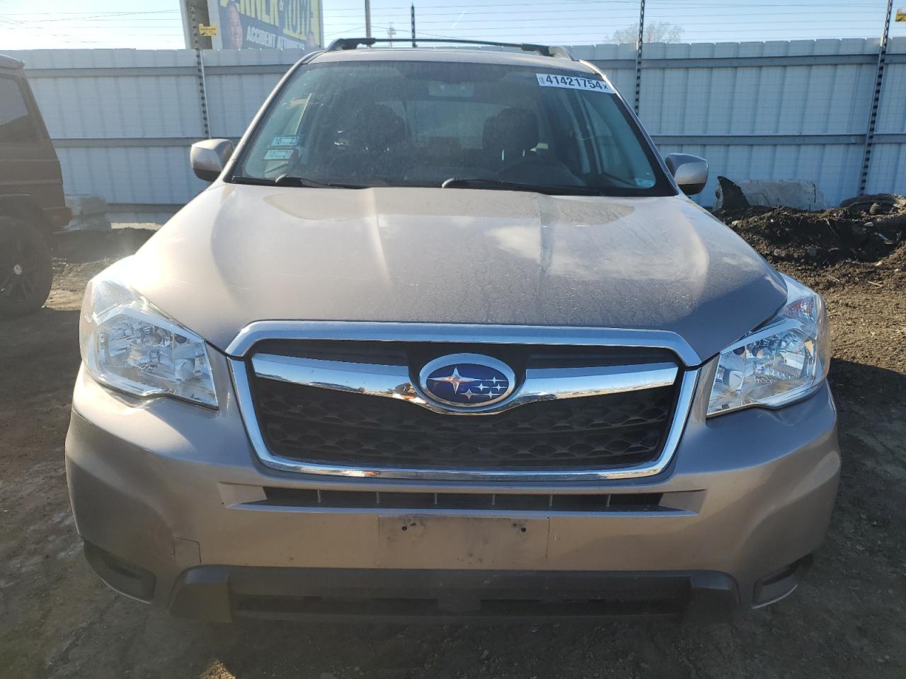 Photo 4 VIN: JF2SJADC7GH498145 - SUBARU FORESTER 