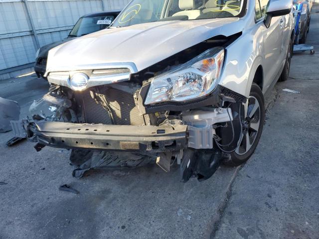 Photo 8 VIN: JF2SJADC7GH516840 - SUBARU FORESTER 2 