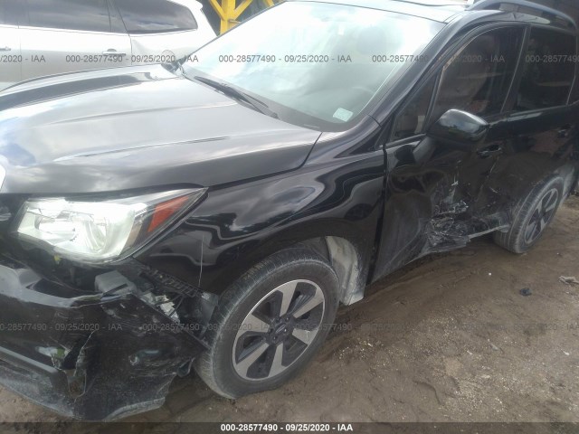 Photo 5 VIN: JF2SJADC7HH529587 - SUBARU FORESTER 