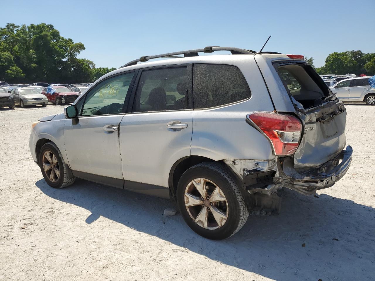 Photo 1 VIN: JF2SJADC8FH401520 - SUBARU FORESTER 