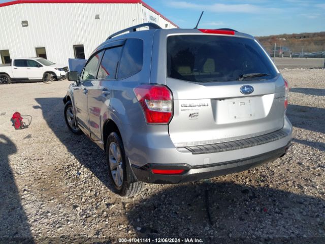 Photo 2 VIN: JF2SJADC8FH403512 - SUBARU FORESTER 