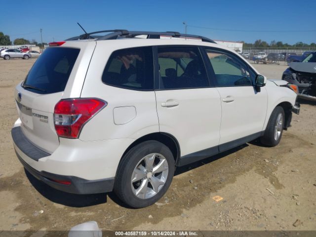 Photo 3 VIN: JF2SJADC8FH810844 - SUBARU FORESTER 