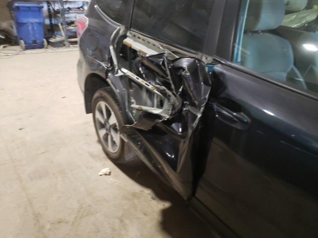 Photo 8 VIN: JF2SJADC8HH415579 - SUBARU FORESTER 2 