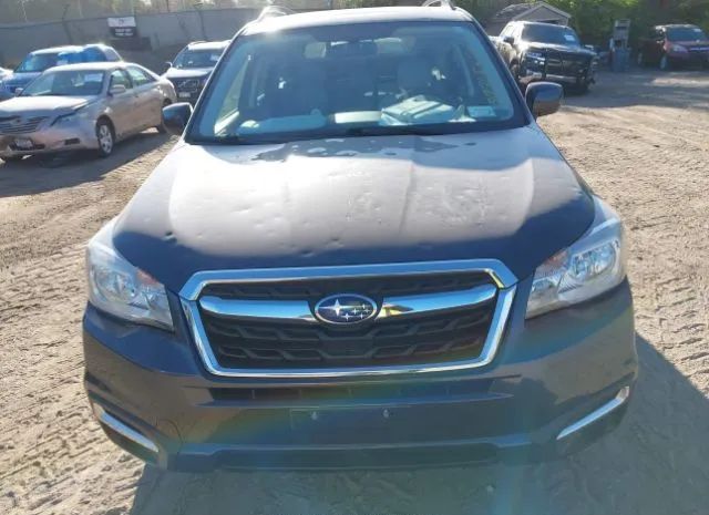 Photo 5 VIN: JF2SJADC8JH490658 - SUBARU FORESTER 