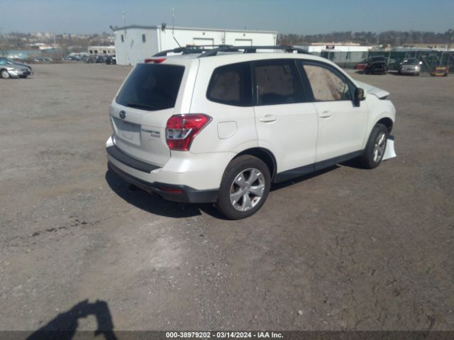 Photo 3 VIN: JF2SJADC9FG819722 - SUBARU FORESTER 