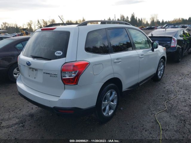 Photo 3 VIN: JF2SJADC9FH424868 - SUBARU FORESTER 