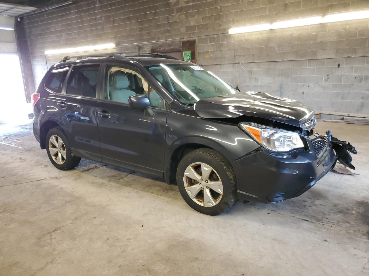 Photo 3 VIN: JF2SJADC9FH527109 - SUBARU FORESTER 