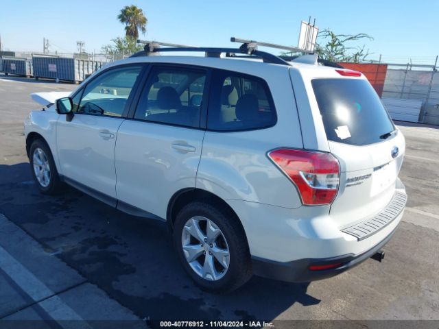 Photo 2 VIN: JF2SJADC9GG544970 - SUBARU FORESTER 